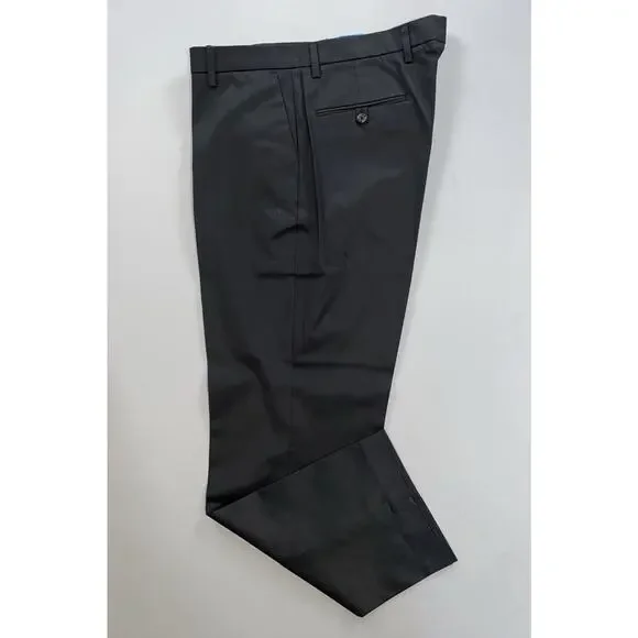 Dockers Non-Iron Khaki Classic Fit Stretch Chino Pants. Black, Men's 36X31. NWT! - Picture 2 of 7